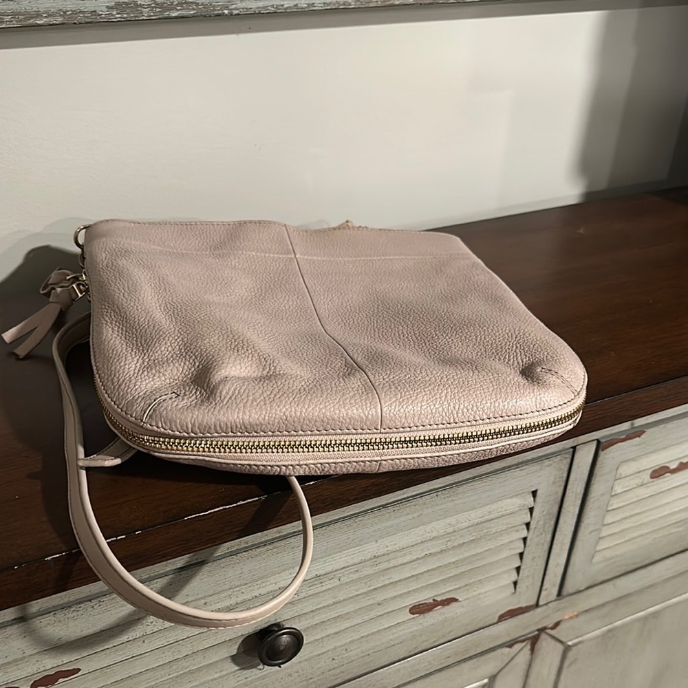 Tory Burch Pink/Beige Crossbody Bag with Gold Hardware - Picture 13 of 13
